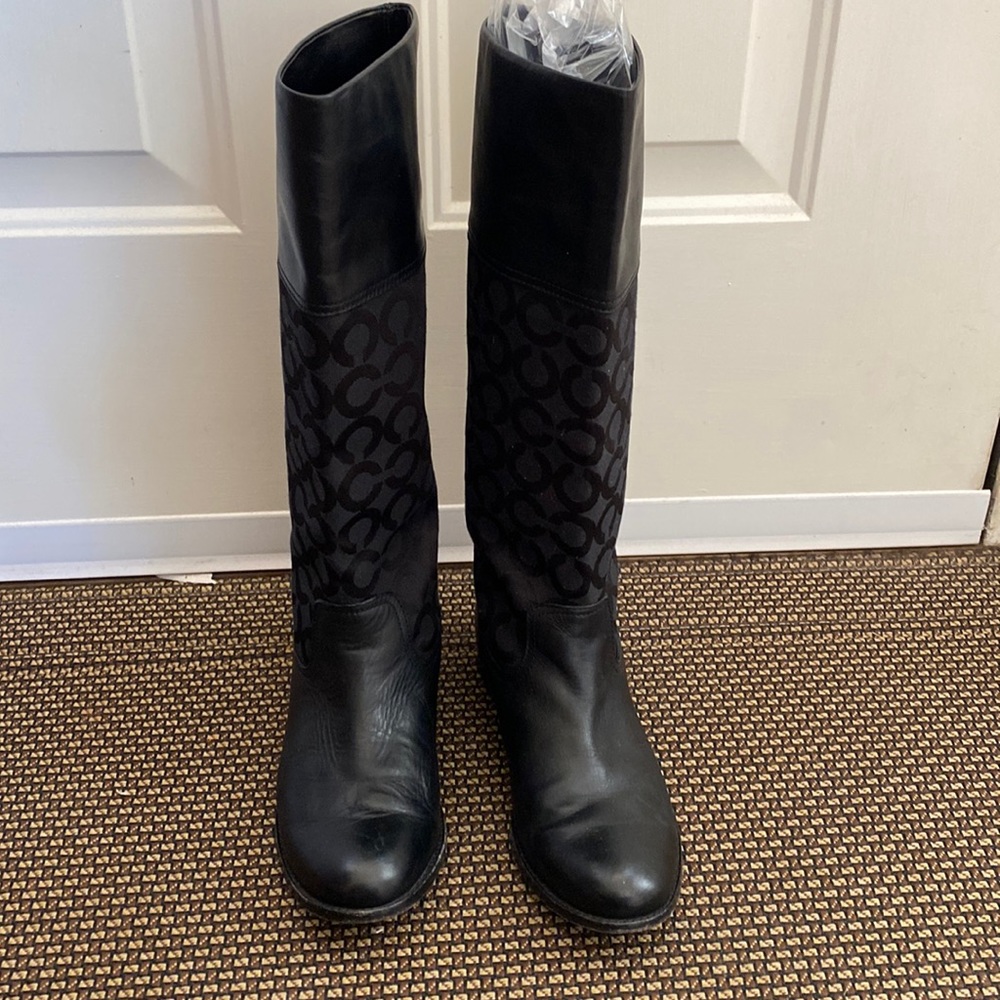 Gorgeous COACH “CHRISSI” boots